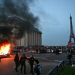Violences à Paris après la victoire du PSG : tensions entre jeunes et forces de l&rsquo;ordre.