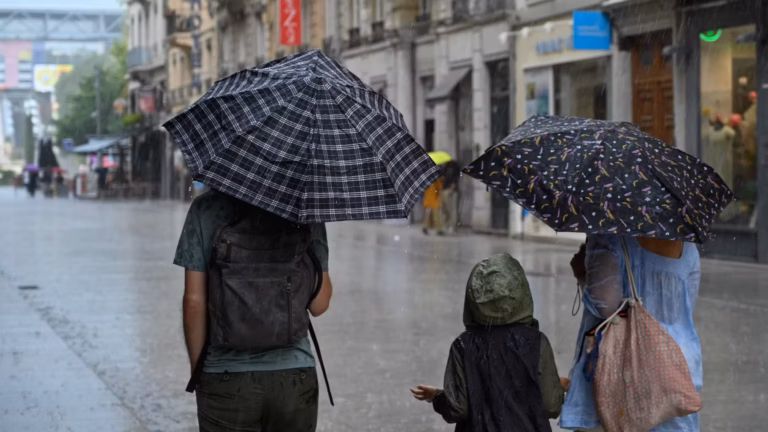 Météo : vigilance orange pour des orages violents ce lundi après une nuit tempétueuse.