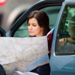 La carte routière abandonnée crée des désagréments pour les usagers en France.