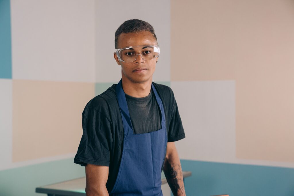 Apprentis en France : un regard sur une jeunesse engagée dans le travail et la passion