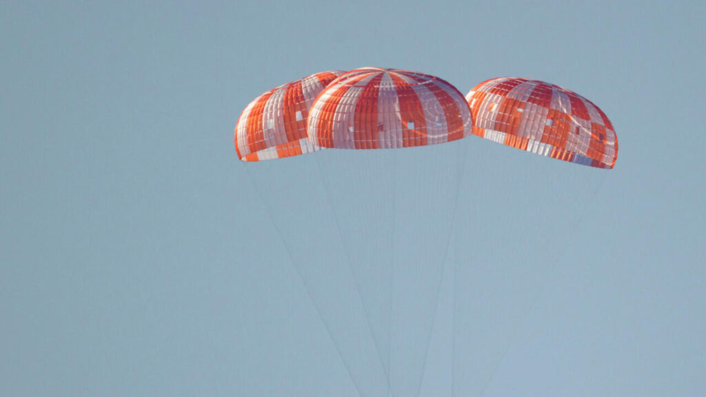 Les astronautes d’Artémis II achèvent leur mission et rentrent sur Terre après leur périple lunaire.