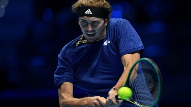 Alexander Zverev éliminé au premier tour d’un tournoi ATP après une blessure au pied.