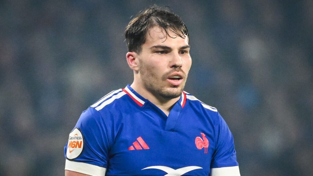Antoine Dupont forfait, le XV de France affaibli pour le Championnat des nations
