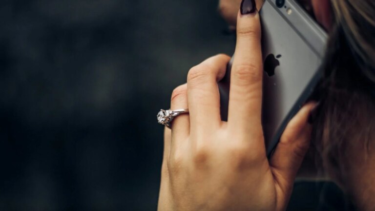 Arnaques téléphoniques : des faux commissariats ciblent les citoyens en France