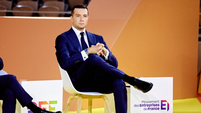 Présidentielle 2027 : Jordan Bardella atteint 37% dans un sondage sur le « dégagisme »
