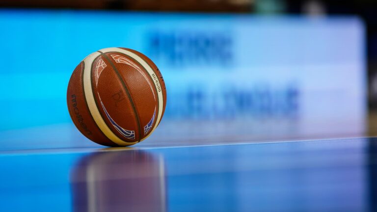 Pau-Lacq-Orthez réintègre l’Élite du basket après trois saisons en division inférieure.
