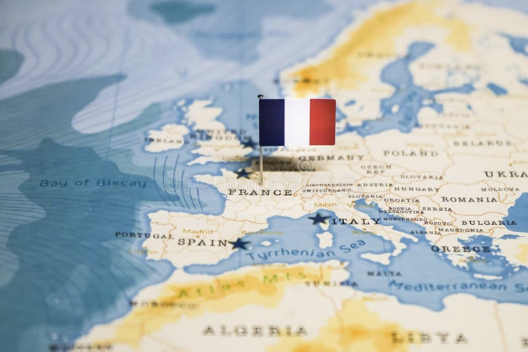 Les Français expriment des doutes sur l’engagement de l’Europe envers l’Occident.