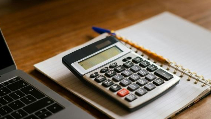 Choisir un expert-comptable pour une PME : critères et enjeux à considérer.