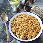 Crumble de courgettes et aubergines au parmesan : une recette de Payette Cuisine