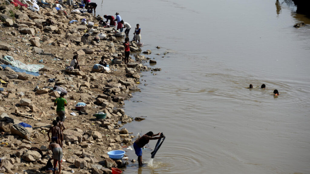 Antananarivo : Portraits des lavandières de l’Ikopa et leur quotidien difficile
