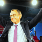 Bruno Retailleau annonce sa candidature à l&rsquo;Élysée devant une droite réunie.