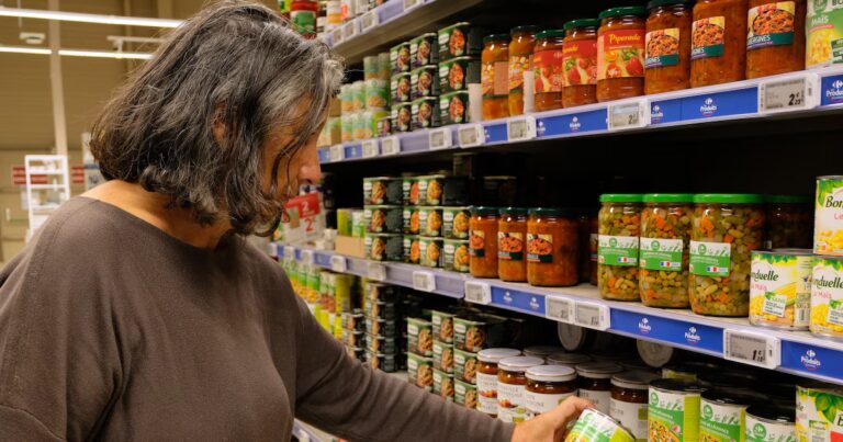 Pesticides et OGM : les inquiétudes croissantes des Européens sur leur alimentation