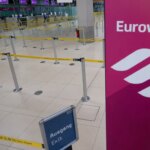 Aéroport de Zurich : un adolescent de 13 ans refusé à bord et laissé sans accompagnement.
