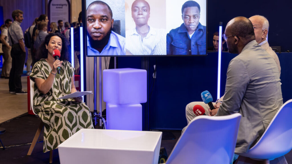 Cindy Monjoli remporte le Challenge App Afrique, soulignant l’innovation technologique en Afrique.