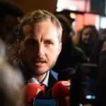 François Piquemal, candidat LFI à Toulouse, envisage de porter plainte après des invectives.