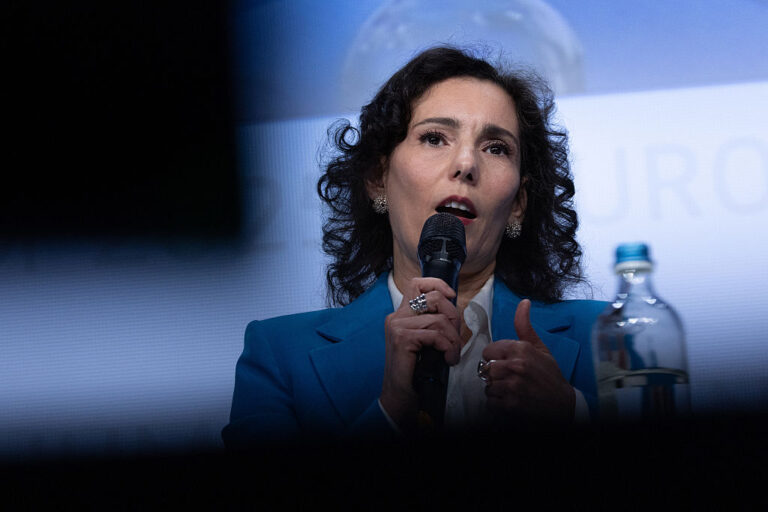 Hadja Lahbib exprime sa confiance quant à la réponse de la Commission sur « Ma voix, mon choix »
