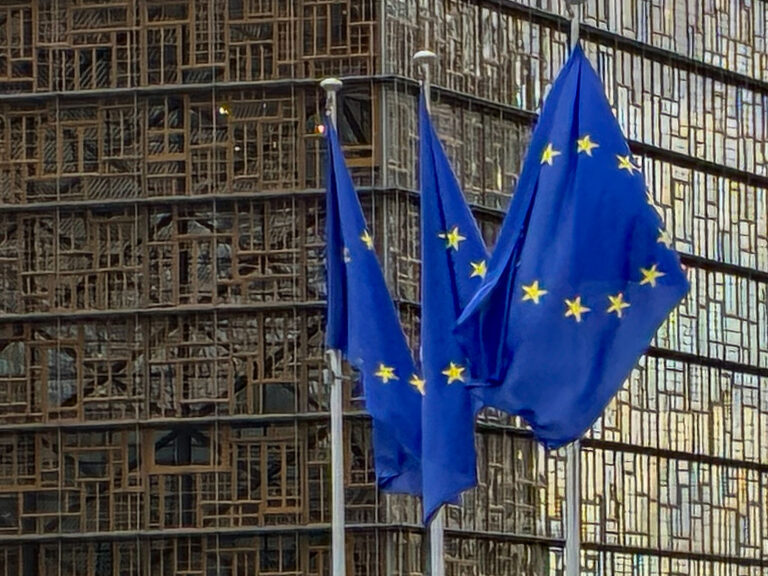 Budget européen 2028-2034 : tensions entre États membres sur la répartition des fonds.