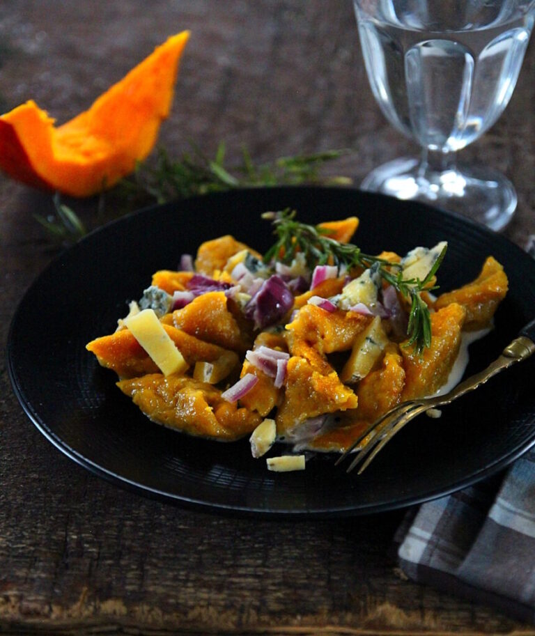 Gnocchis maison rapides : une recette simple pour un plat italien traditionnel.