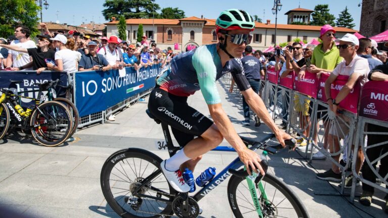 Cyclisme : l’équipier de Seixas écarté du Tour, expression de sa déception.