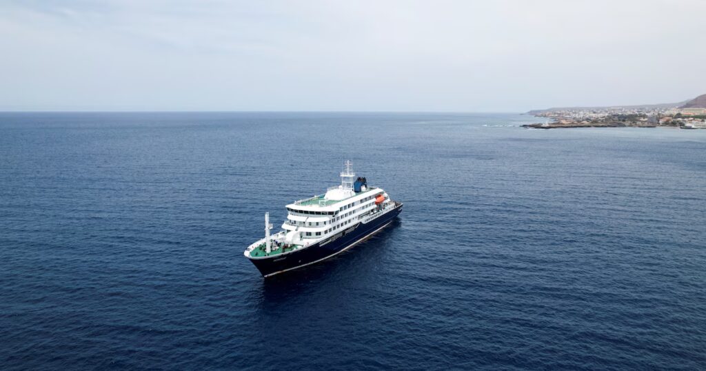 Hantavirus sur le MV Hondius : scientifiques isolent les cas contact en France