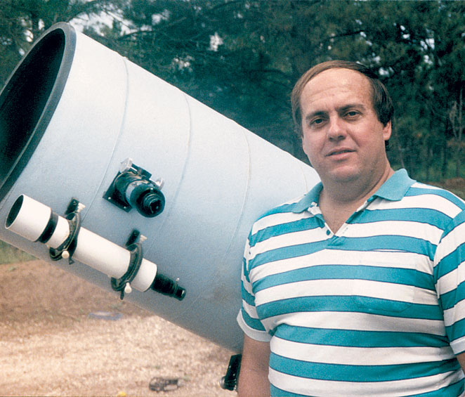 Alan Hale, astronome de la NASA, reconnu pour ses contributions à l’astronomie.