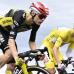 Le Tour de France s&rsquo;élance de Reims, marquant un nouveau départ pour la compétition.