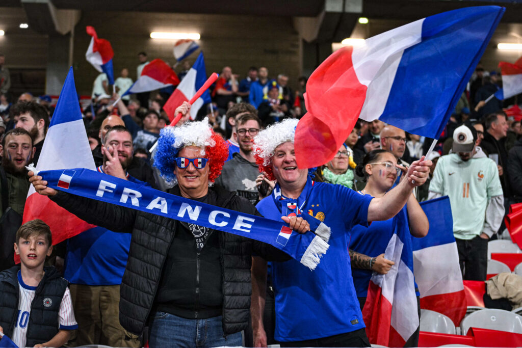 La trottinette devient un moyen de transport privilégié lors des soirées de Coupe du Monde.