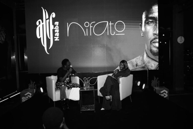 Alif Naaba dévoile « Nifato », une œuvre sur la résilience et l’amour en musique.