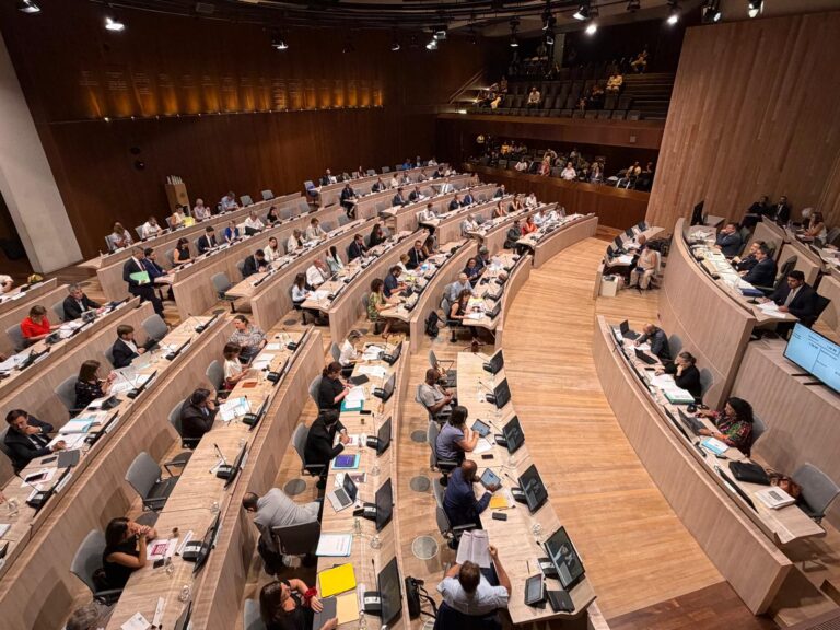 Marseille : le conseil municipal se termine dans la confusion sur des accusations d’antisémitisme.
