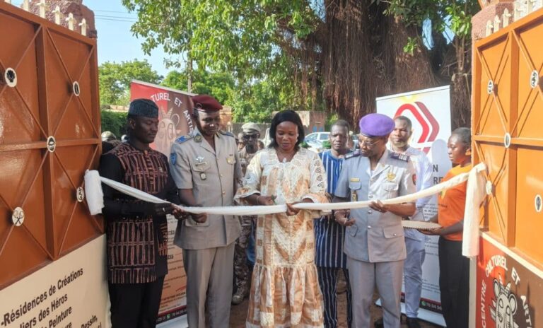 Ouagadougou : Le Centre culturel Yaoleem-Neeré soutient les blessés par l’art.