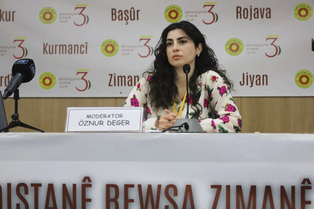 « La journaliste kurde Öznur Deger dénonce la menace d’arrestation en Turquie »