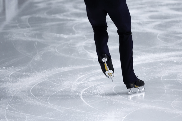 Patinage artistique : l’émotion au cœur des performances des athlètes internationaux