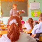 Canicule : la circulaire de Valérie Glatigny sur les températures en classe critiquée par les syndicats