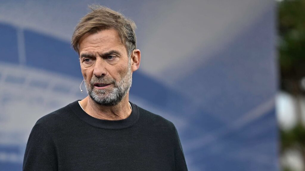 Coupe du monde 2026 : Klopp critique les pauses fraîcheur, le football en débat
