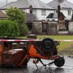 Belfast en Irlande du Nord confrontée à des violences racistes après une attaque au couteau.