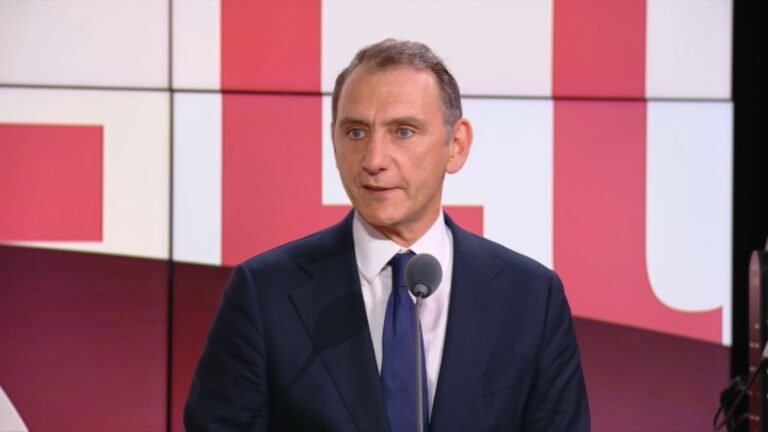 Laurent Jacobelli exprime son inquiétude sur l’inéligibilité potentielle de Marine Le Pen.