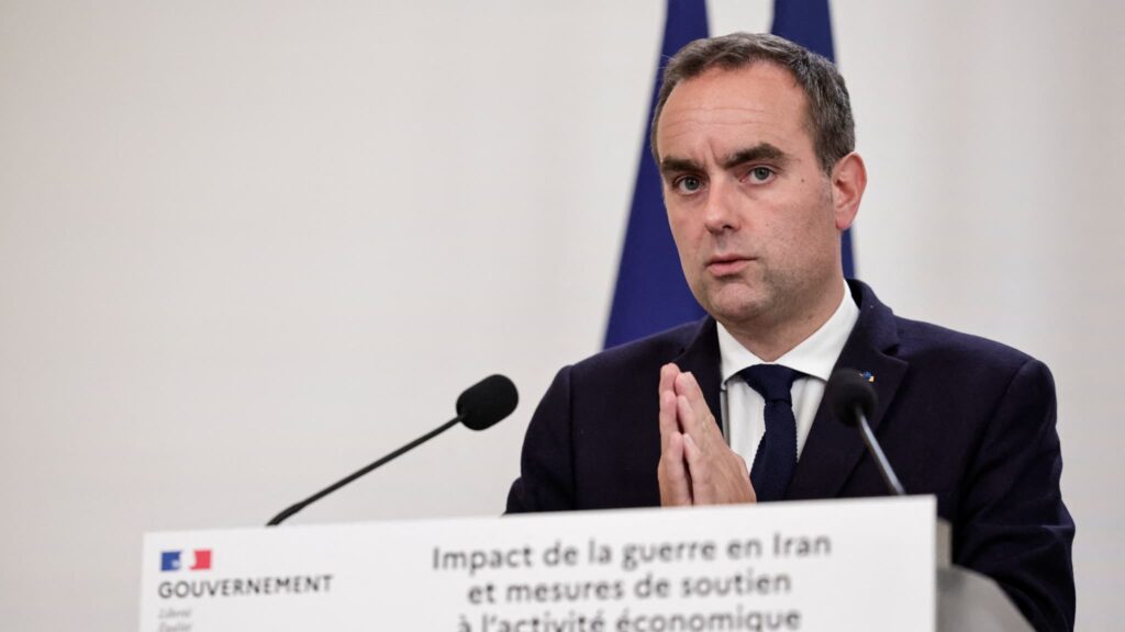 Canicule : la cellule interministérielle de crise active en France pour coordonner les actions