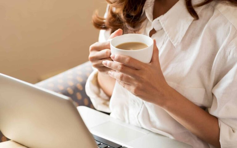 Les naturopathes recommandent une alternative santé au café pour améliorer le bien-être.