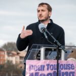 François Piquemal, candidat insoumis, défend Gaza et le logement à Toulouse