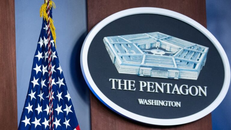 Le Pentagone prévoit une demande de 80 milliards de dollars au Congrès face à un manque de fonds.