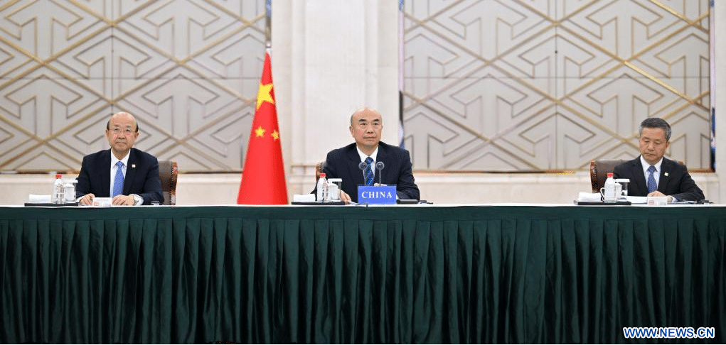 Liu Guozhong, vice-Premier ministre chinois, aborde l’épidémie d’Ébola lors d’une réunion de haut niveau.