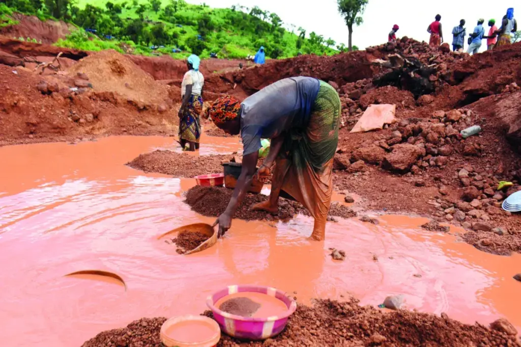 La Guinée interdit l’exportation d’or brut des mines nationales pour des raisons réglementaires.
