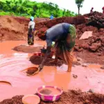 La Guinée interdit l&rsquo;exportation d&rsquo;or brut des mines nationales pour des raisons réglementaires.