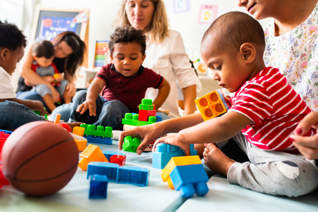 Développement des Maisons d’Assistantes Maternelles pour l’accueil des jeunes enfants en France