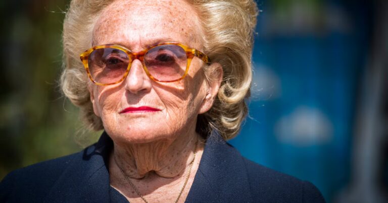 Décès de Bernadette Chirac : figure politique française et engagée pour le service public.