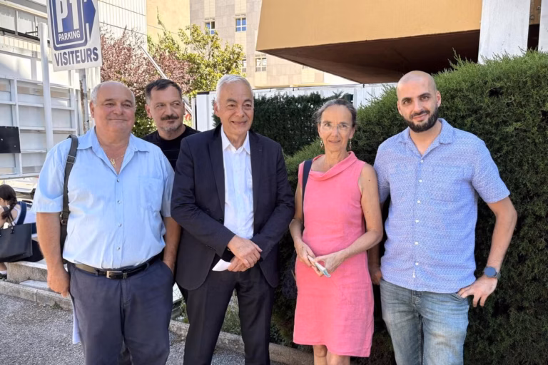 Mobilisation des Cagnois : la gauche métropolitaine soutient une ligne 4 de tram vers Cagnes-sur-Mer.