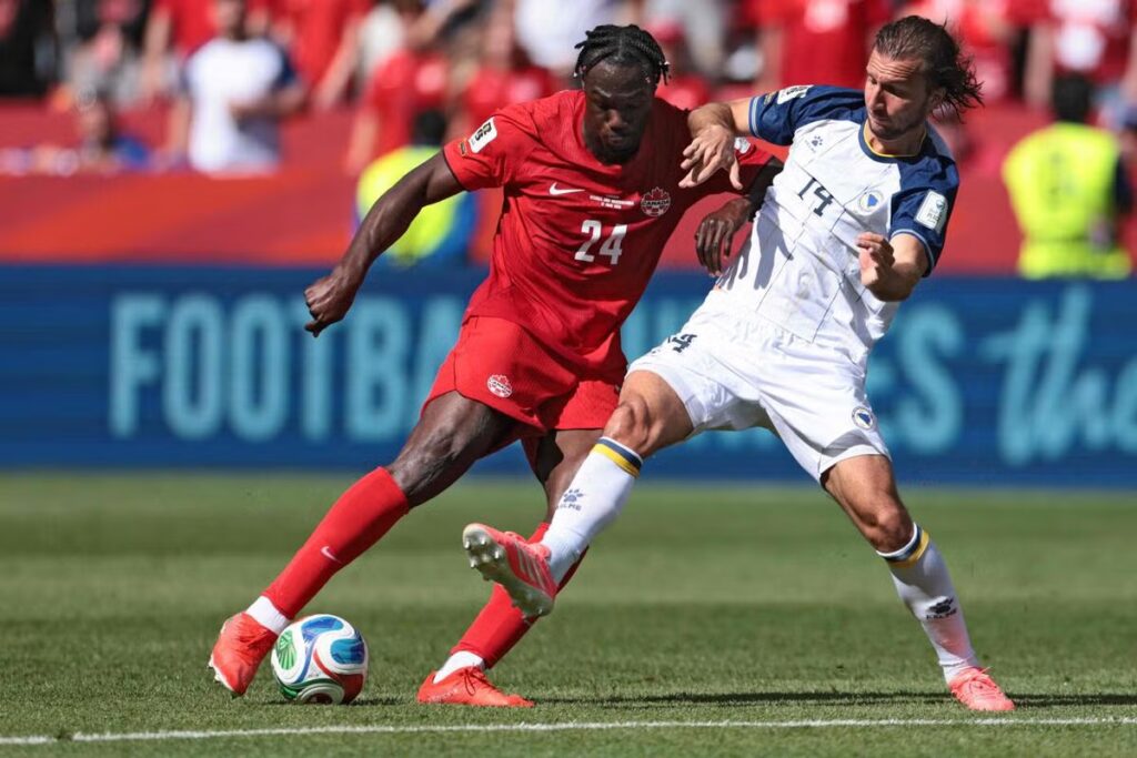 Mondial 2026 : Canada et Bosnie font match nul 1-1 lors du premier match au Canada.