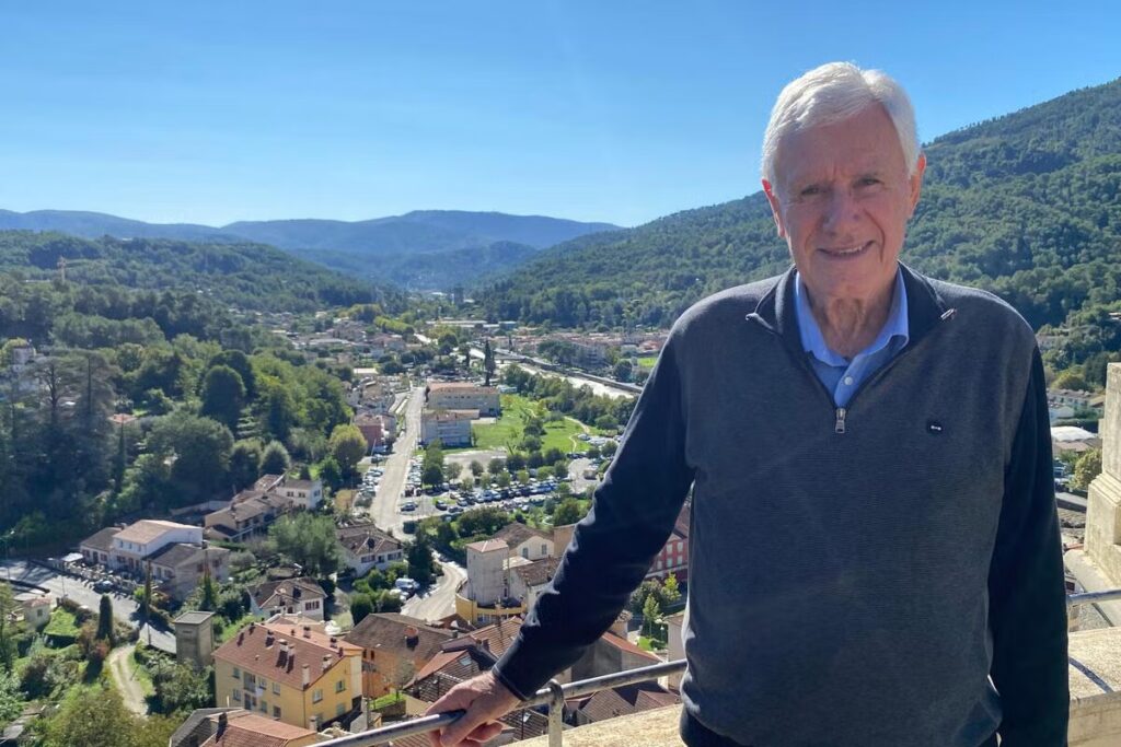 Francis Tujague, candidat du Parti communiste, vise à rassembler la gauche aux Sénatoriales.