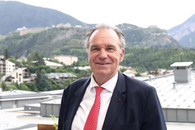Renaud Muselier critique l’emblème de Nice après la perte des Jeux olympiques 2030.