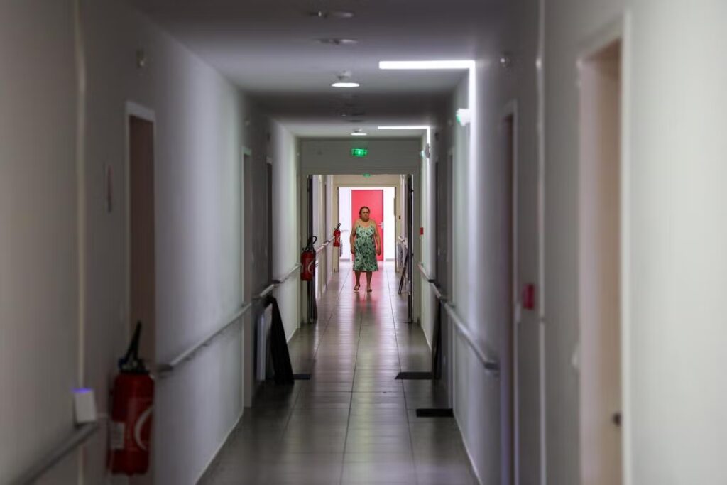 Fermeture du dernier centre de réfugiés ukrainiens à Châteaudouble, sept familles sans relogement.